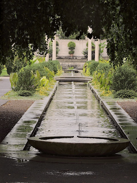 Water is a hallmark of the Persian Garden